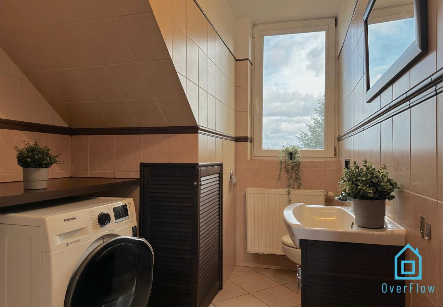 Purple Room - Charming Place, 15 Minutes To Gdansk Old Town & 5 Minutes To Seaside מראה חיצוני תמונה