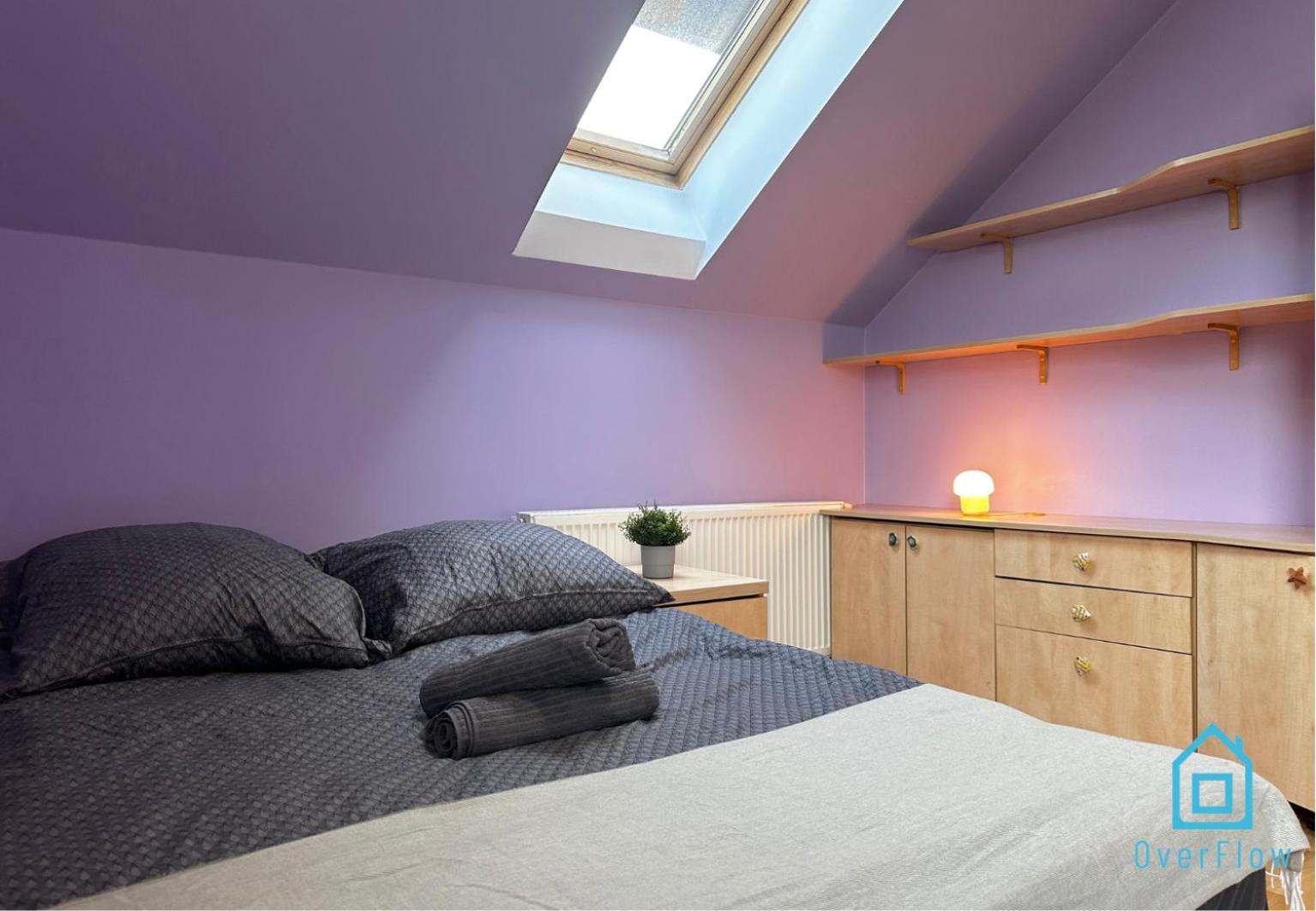 Purple Room - Charming Place, 15 Minutes To Gdansk Old Town & 5 Minutes To Seaside מראה חיצוני תמונה